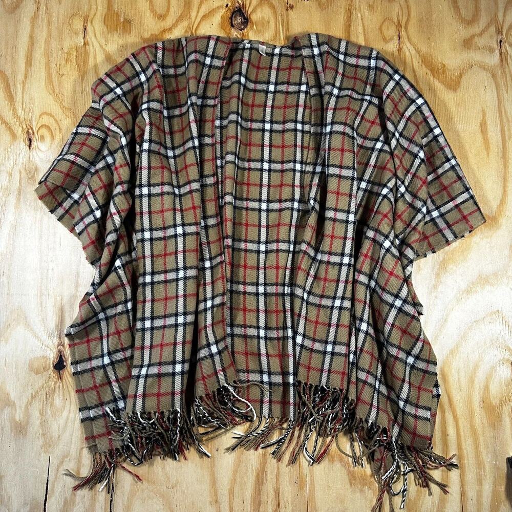 Accessory Street Plaid Tassel Fringe Poncho Wrap (One Size)